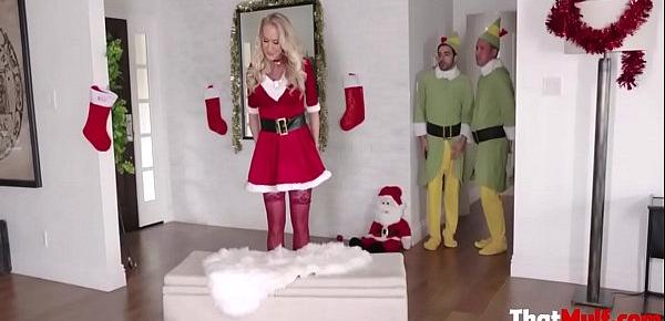  Miss Santaclause Strikes A Deal With Her Sons- Brandi Love